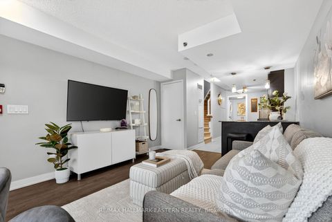 Photo 8 at Th3 - 11 Superior Avenue, Mimico, Toronto