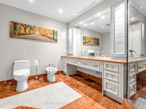 Photo 29 at 901 - 55 Delisle Avenue, St. Clair, Toronto