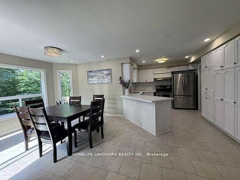 Photo 10 at 492 Traviss Drive, Leslie Valley, Newmarket