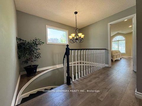 Photo 12 at 492 Traviss Drive, Leslie Valley, Newmarket