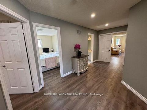 Photo 13 at 492 Traviss Drive, Leslie Valley, Newmarket