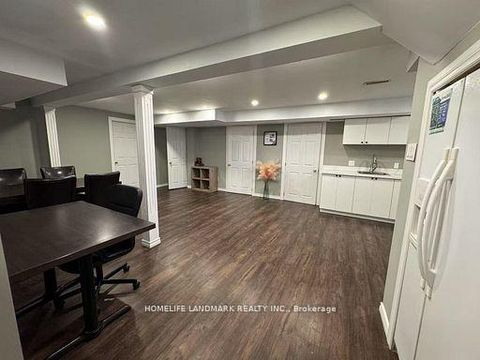 Photo 23 at 492 Traviss Drive, Leslie Valley, Newmarket