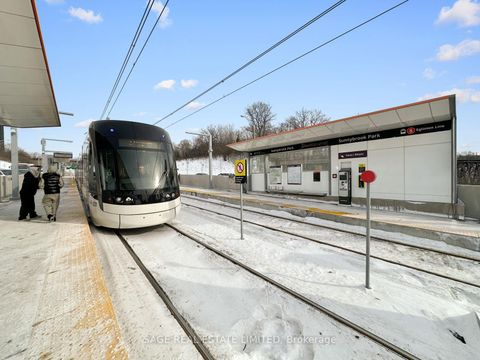 Photo 2 at 909 - 35 Brian Peck Crescent, Leaside, Toronto