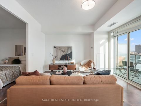 Photo 18 at 909 - 35 Brian Peck Crescent, Leaside, Toronto