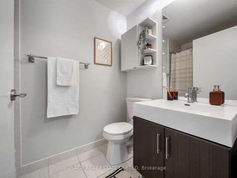 Photo 22 at 909 - 35 Brian Peck Crescent, Leaside, Toronto