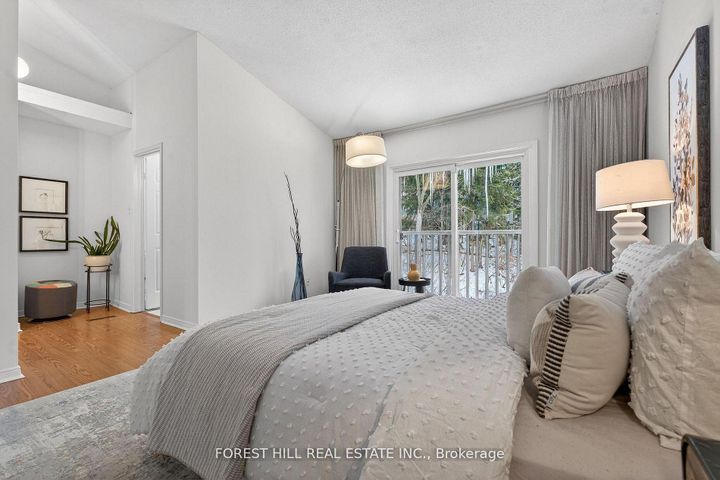 Photo 15 at 37 Rainbow Creek Way, Bayview Village, Toronto