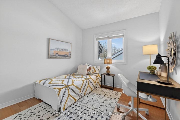 Photo 20 at 37 Rainbow Creek Way, Bayview Village, Toronto