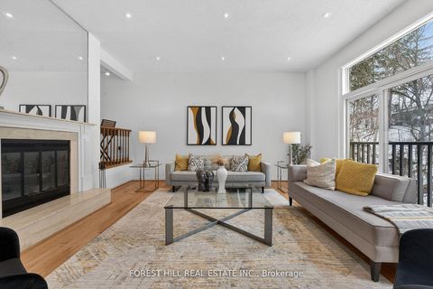 Photo 1 at 37 Rainbow Creek Way, Bayview Village, Toronto