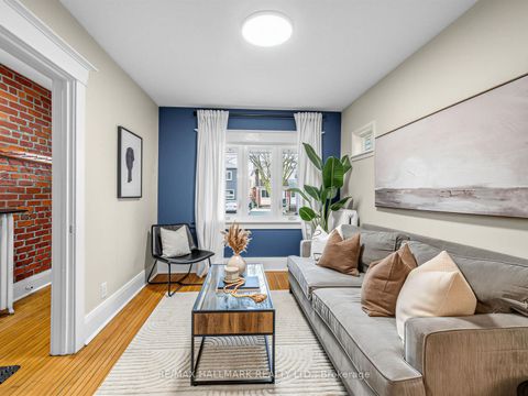 Photo 5 at 86 Mortimer Avenue, Broadview North, Toronto