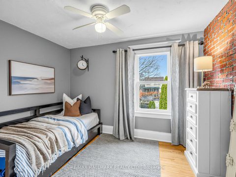 Photo 20 at 86 Mortimer Avenue, Broadview North, Toronto