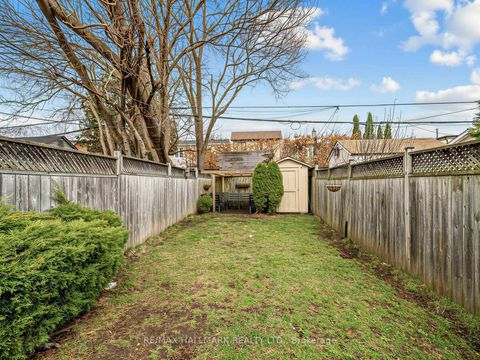 Photo 30 at 86 Mortimer Avenue, Broadview North, Toronto