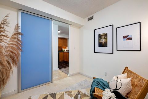 Photo 18 at 311 - 18 Beverley Street, Chinatown, Toronto