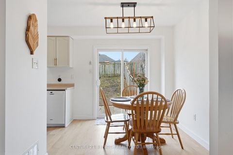 Photo 6 at 387 Ferndale Drive S, Ardagh, Barrie