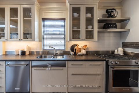 Photo 18 at 3 Tacoma Avenue, Moore Park, Toronto