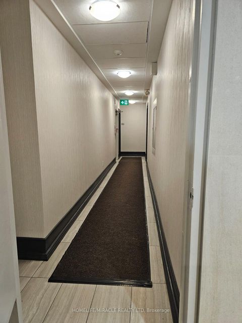 Photo 7 at 201 - 715 Don Mills Road, Flemingdon Park, Toronto