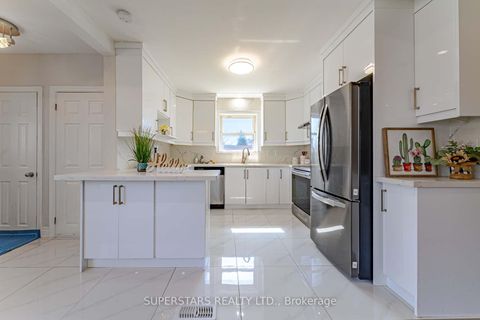 Photo 3 at 106 Ainsdale Road, Maryvale, Toronto