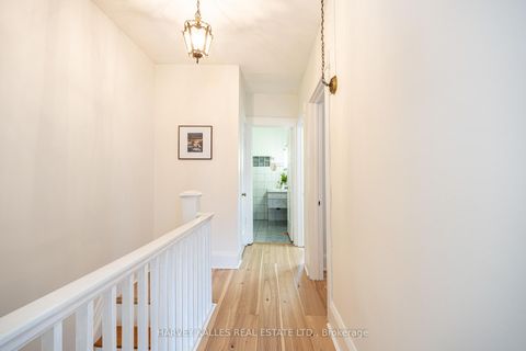 Photo 24 at 467 Hillsdale Avenue E, Mount Pleasant East, Toronto