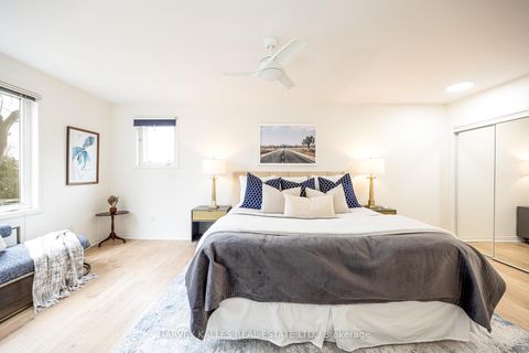 Photo 31 at 467 Hillsdale Avenue E, Mount Pleasant East, Toronto