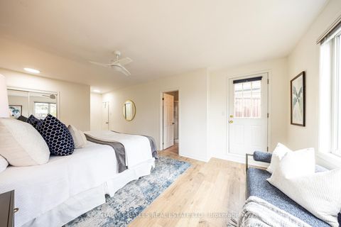 Photo 33 at 467 Hillsdale Avenue E, Mount Pleasant East, Toronto