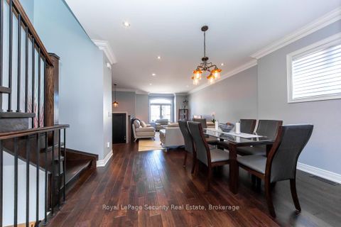 Photo 4 at 31 John Best Avenue, Amesbury, Toronto