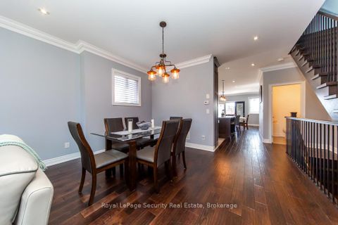 Photo 10 at 31 John Best Avenue, Amesbury, Toronto