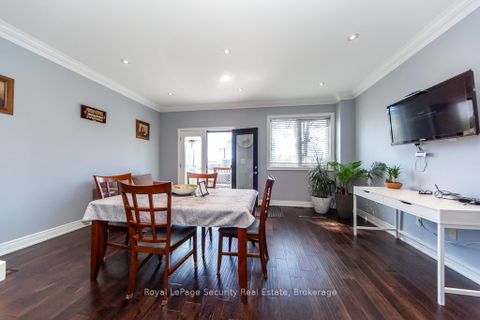 Photo 17 at 31 John Best Avenue, Amesbury, Toronto