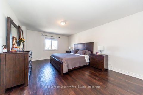 Photo 26 at 31 John Best Avenue, Amesbury, Toronto