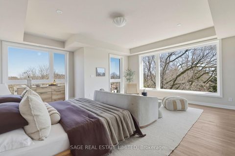 Photo 22 at 21 - 35 Birchcliff Avenue, Cliffside, Toronto