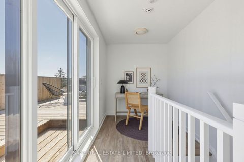 Photo 37 at 21 - 35 Birchcliff Avenue, Cliffside, Toronto