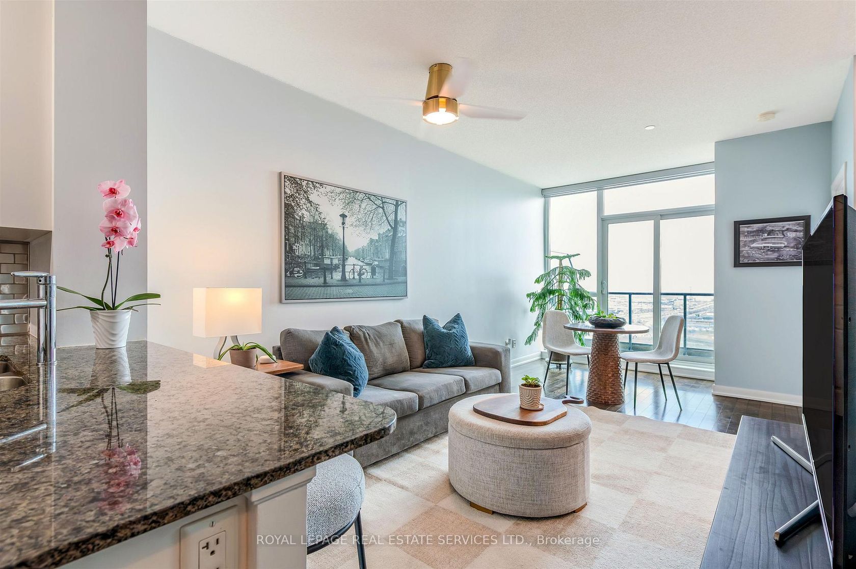PH101 - 215 Sherway Gardens Road, City Centre West, Toronto 
