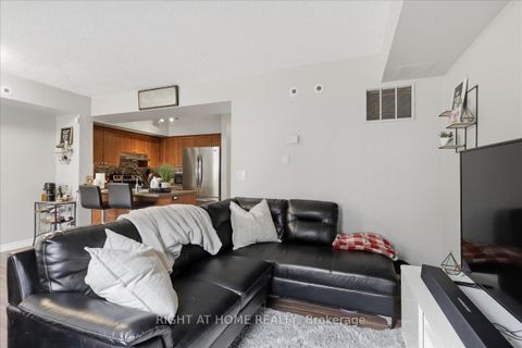 Photo 8 at 1009 - 3043 Finch Avenue W, Humbermede, Toronto