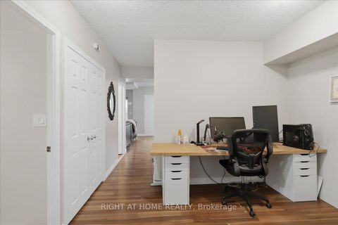 Photo 11 at 1009 - 3043 Finch Avenue W, Humbermede, Toronto