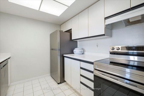 Photo 11 at 1506 - 65 Ellen Street, City Centre, Barrie