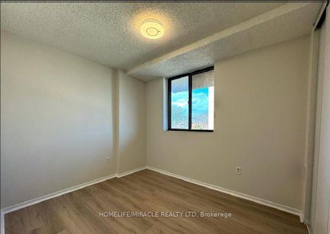 Photo 19 at 303 - 665 Kennedy Road, Kennedy Park, Toronto