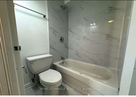 Photo 20 at 303 - 665 Kennedy Road, Kennedy Park, Toronto