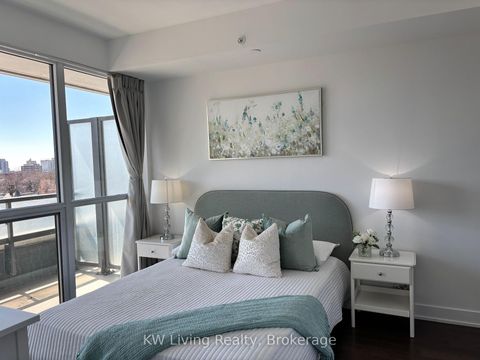 Photo 4 at 708 - 181 Bedford Road, Annex, Toronto