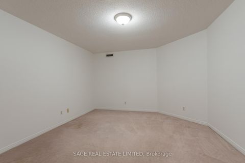 Photo 4 at 302 - 25 George Street, Moss Park, Toronto