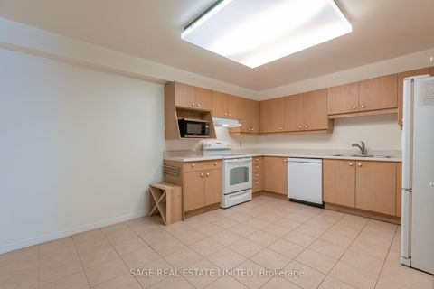 Photo 6 at 302 - 25 George Street, Moss Park, Toronto