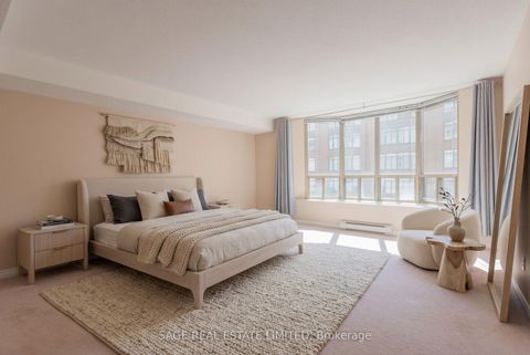Photo 17 at 302 - 25 George Street, Moss Park, Toronto
