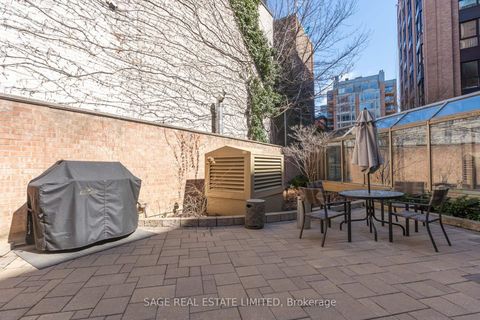 Photo 31 at 302 - 25 George Street, Moss Park, Toronto