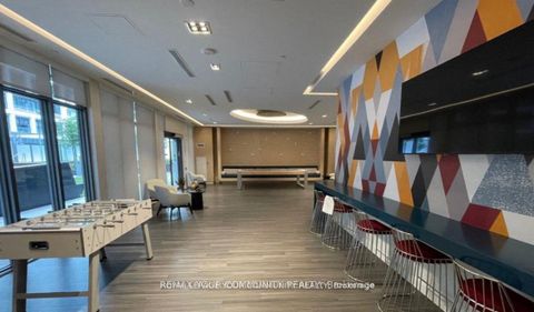 Photo 2 at 1005 - 70 Princess Street, Moss Park, Toronto