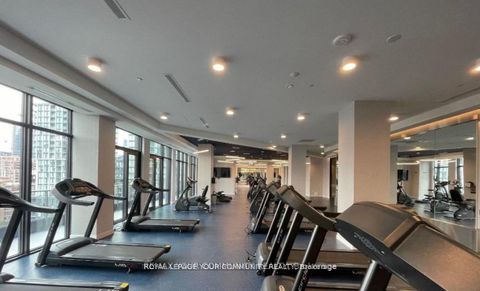 Photo 10 at 1005 - 70 Princess Street, Moss Park, Toronto