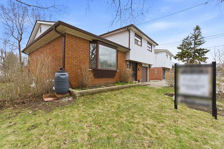 Photo 1 at 20 Ravenview Drive, West Hill, Toronto