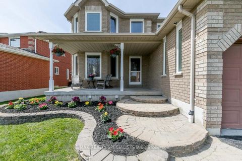 Photo 3 at 88 Loon Avenue, Painswick South, Barrie