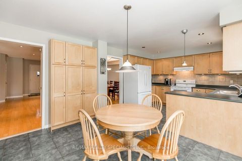 Photo 11 at 88 Loon Avenue, Painswick South, Barrie