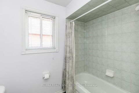 Photo 16 at 88 Loon Avenue, Painswick South, Barrie