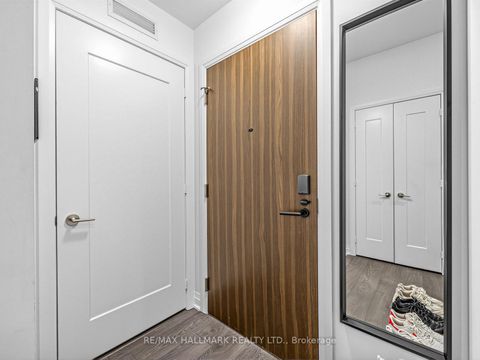 Photo 8 at 522 - 280 Howland Avenue, Annex, Toronto