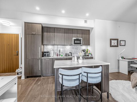 Photo 10 at 522 - 280 Howland Avenue, Annex, Toronto