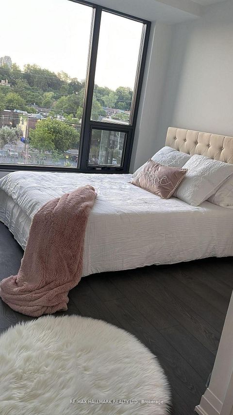 Photo 16 at 522 - 280 Howland Avenue, Annex, Toronto