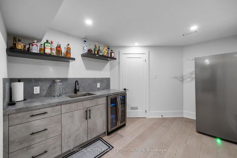 Photo 36 at 130 Fifth Avenue, East Woodbridge, Vaughan